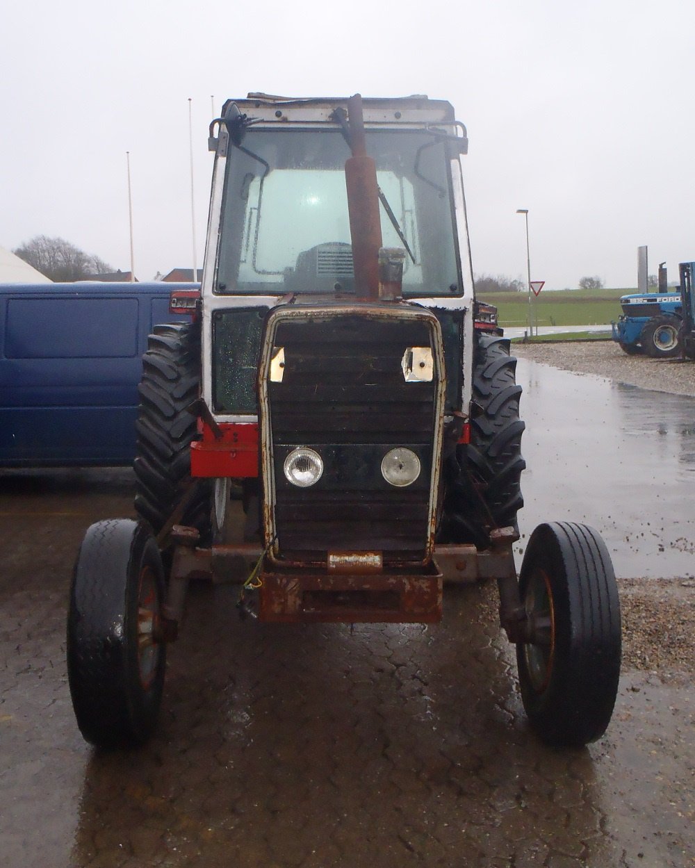 Traktor des Typs Massey Ferguson 698, Gebrauchtmaschine in Viborg (Bild 2)