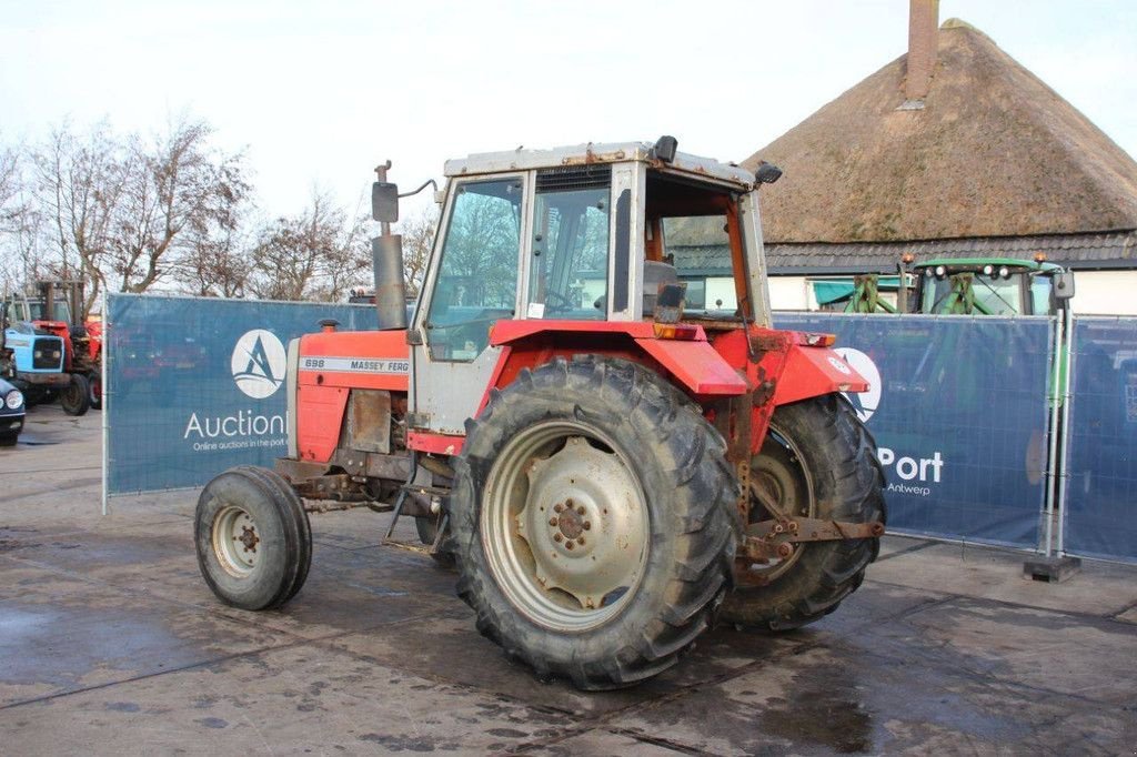 Traktor типа Massey Ferguson 698, Gebrauchtmaschine в Antwerpen (Фотография 3)