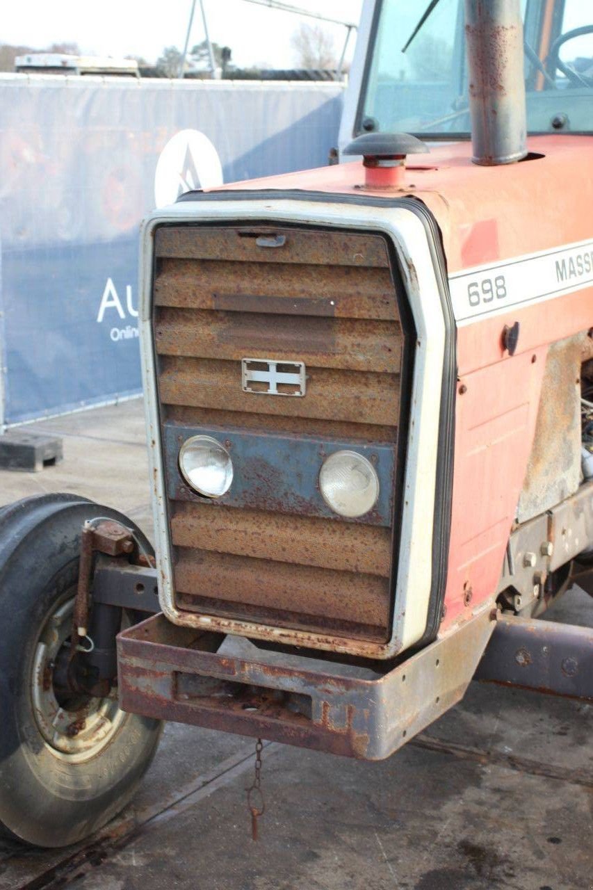 Traktor типа Massey Ferguson 698, Gebrauchtmaschine в Antwerpen (Фотография 10)