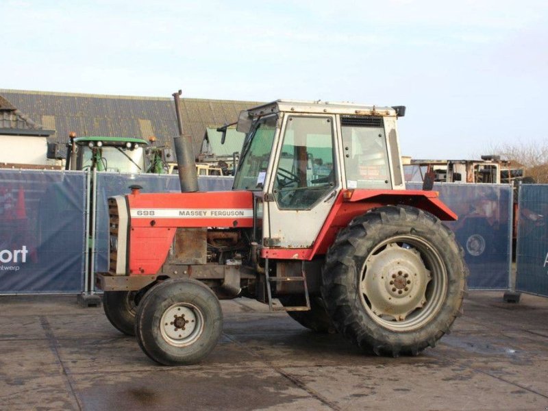 Traktor типа Massey Ferguson 698, Gebrauchtmaschine в Antwerpen (Фотография 1)