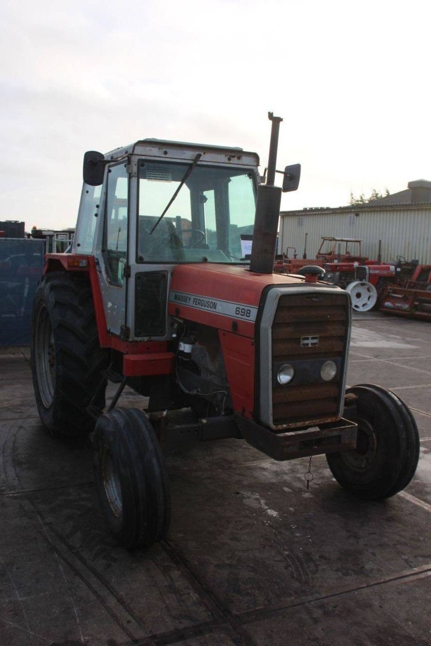 Traktor типа Massey Ferguson 698, Gebrauchtmaschine в Antwerpen (Фотография 7)