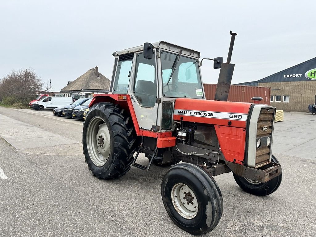 Traktor van het type Massey Ferguson 698, Gebrauchtmaschine in Callantsoog (Foto 3)