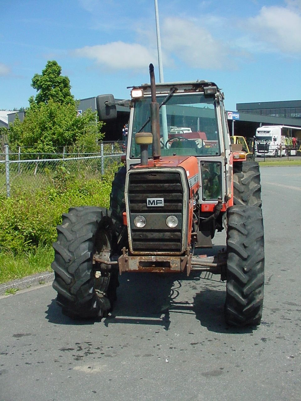 Traktor des Typs Massey Ferguson 699, Gebrauchtmaschine in Wieringerwerf (Bild 4)