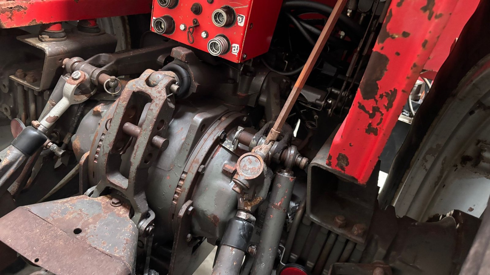 Traktor типа Massey Ferguson 699, Gebrauchtmaschine в Roskilde (Фотография 7)