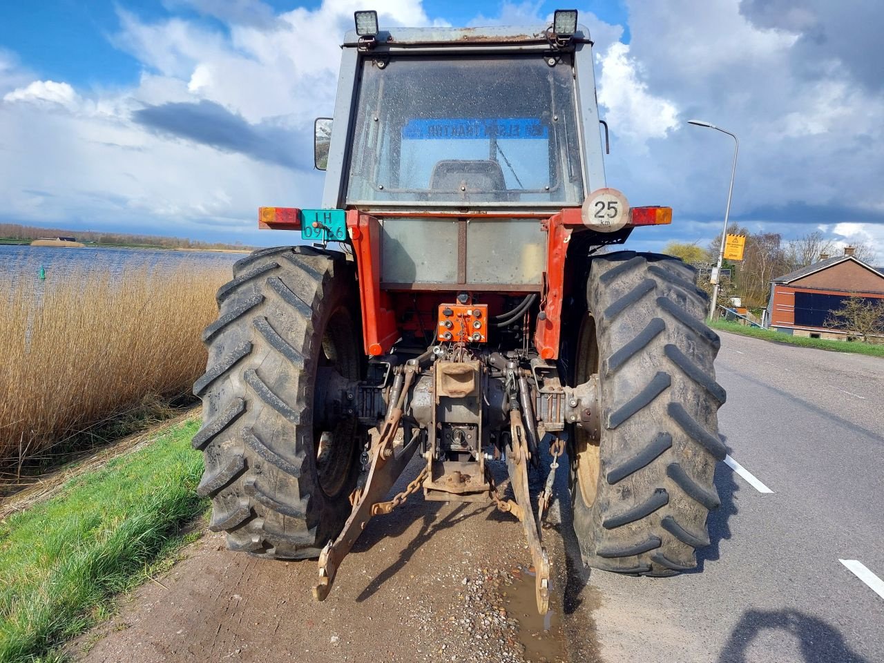 Traktor of the type Massey Ferguson 699, Gebrauchtmaschine in Ouderkerk aan den IJssel (Picture 5)