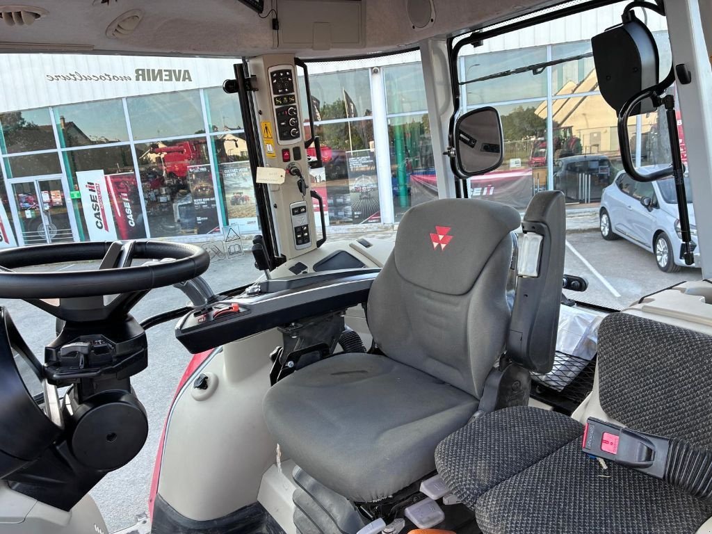 Traktor типа Massey Ferguson 6S 135 DYNA 6 EFFICIENT, Gebrauchtmaschine в Neuilly-Crimolois (Фотография 10)