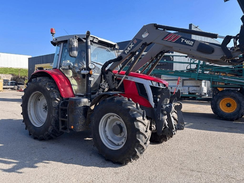 Traktor типа Massey Ferguson 6S.135 D6, Gebrauchtmaschine в JOSSELIN (Фотография 2)