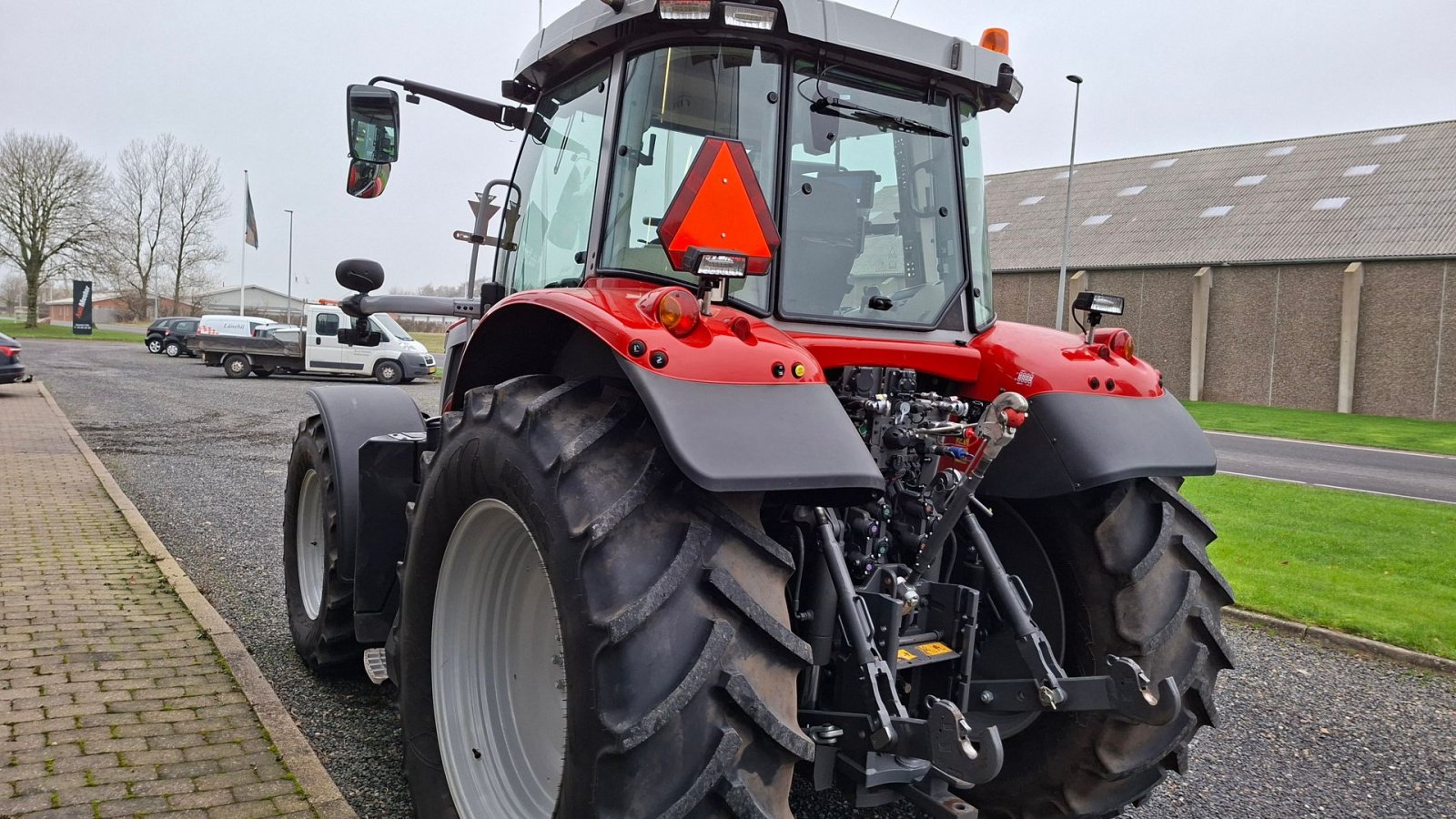 Traktor des Typs Massey Ferguson 6S.145 Dyna 6 Exclucive, Gebrauchtmaschine in Nykøbing M (Bild 8)