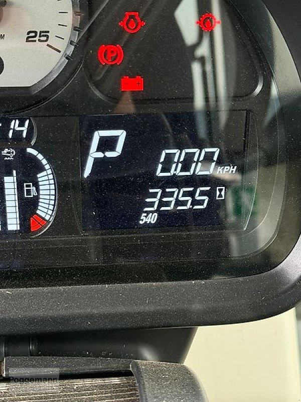 Traktor от тип Massey Ferguson 6S.145 Dyna 6, Vorführmaschine в Bad Iburg - Sentrup (Снимка 13)