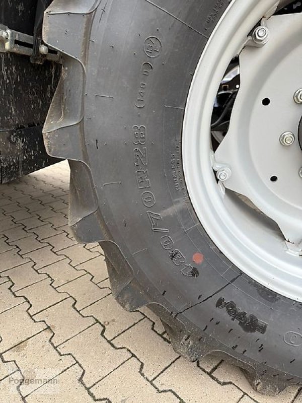 Traktor от тип Massey Ferguson 6S.145 Dyna 6, Vorführmaschine в Bad Iburg - Sentrup (Снимка 11)