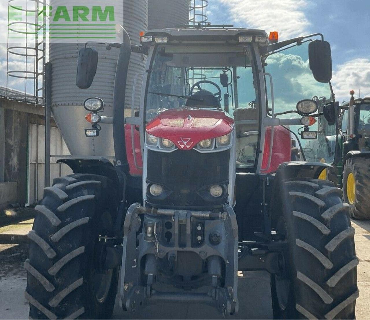 Traktor del tipo Massey Ferguson 6s.155, Gebrauchtmaschine In PLOUIGNEAU (Immagine 4)