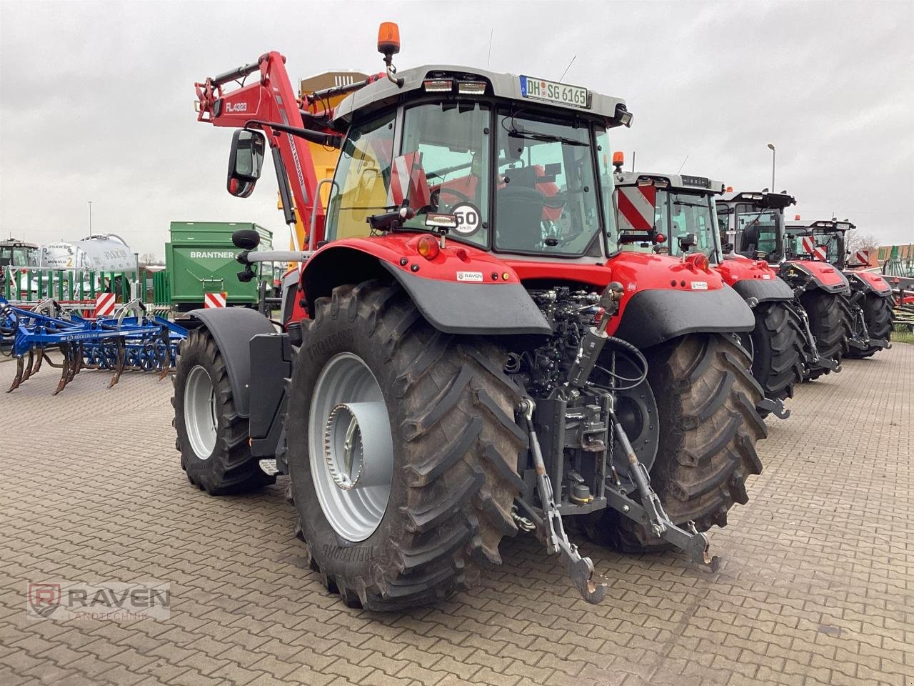 Traktor Türe ait Massey Ferguson 6S.165 Dyna-6 Exclusive, Gebrauchtmaschine içinde Sulingen (resim 3)