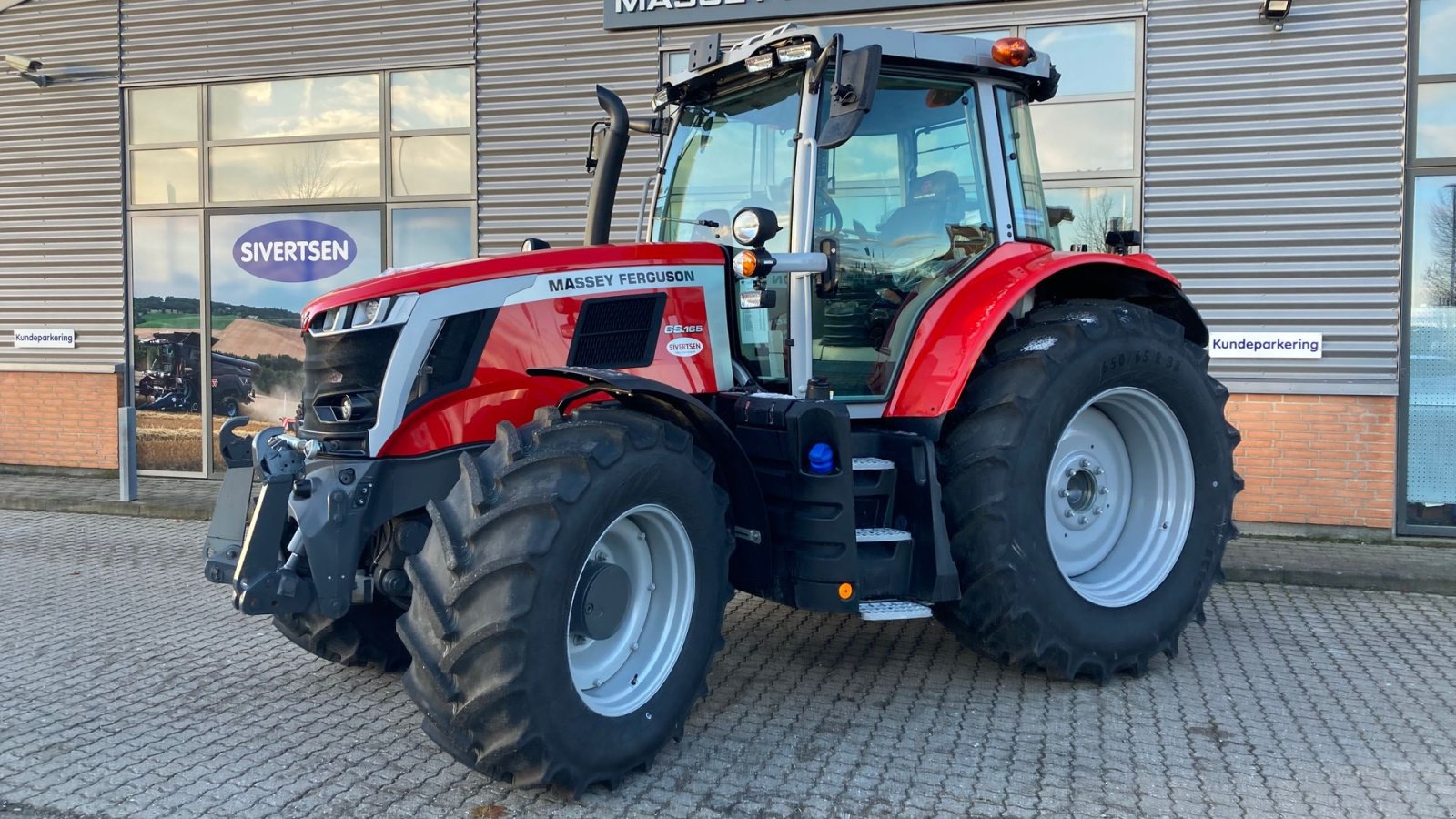 Traktor des Typs Massey Ferguson 6S.165 Dyna 6 Exclusive, Gebrauchtmaschine in Roskilde (Bild 1)