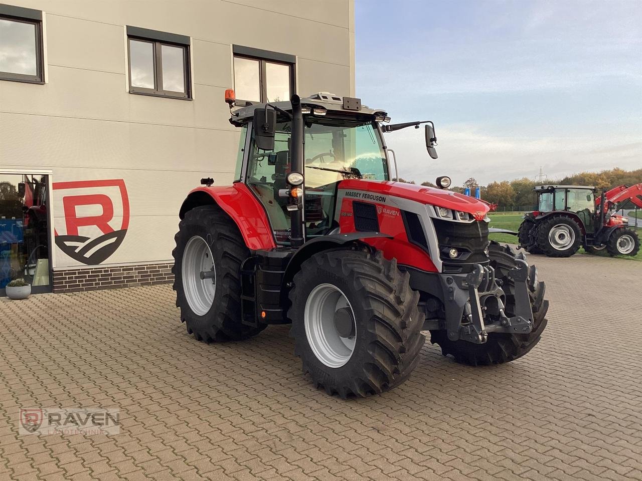 Traktor des Typs Massey Ferguson 6S.180 Dyna-VT EXCLUSIVE, Neumaschine in Sulingen (Bild 7)