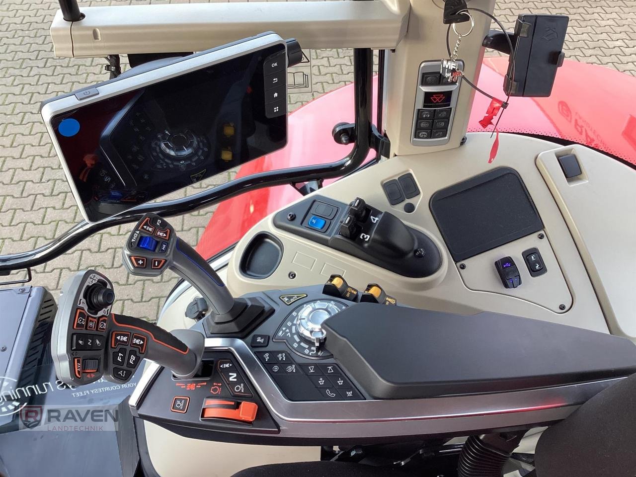 Traktor des Typs Massey Ferguson 6S.180 Dyna-VT EXCLUSIVE, Neumaschine in Sulingen (Bild 8)