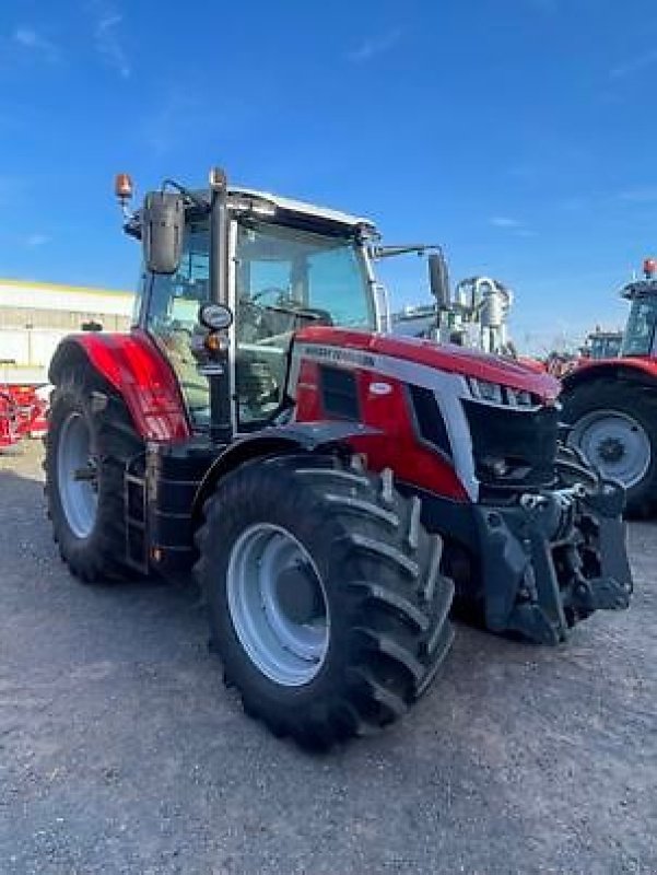 Traktor des Typs Massey Ferguson 6S180vt, Gebrauchtmaschine in Marlenheim (Bild 3)
