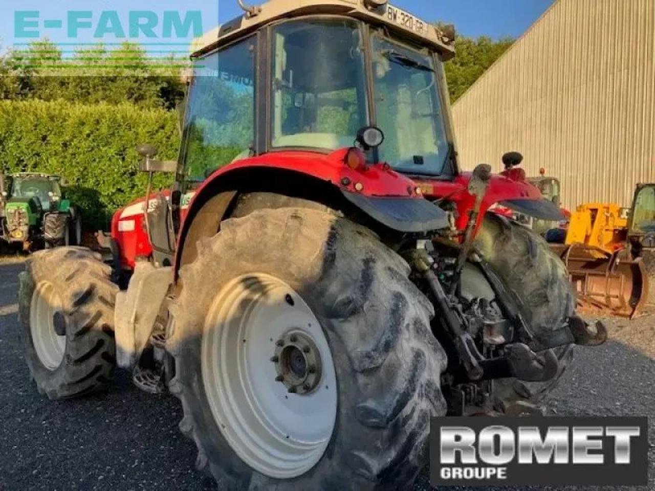 Traktor of the type Massey Ferguson 7465, Gebrauchtmaschine in GENNES-SUR-GLAIZE (Picture 5)