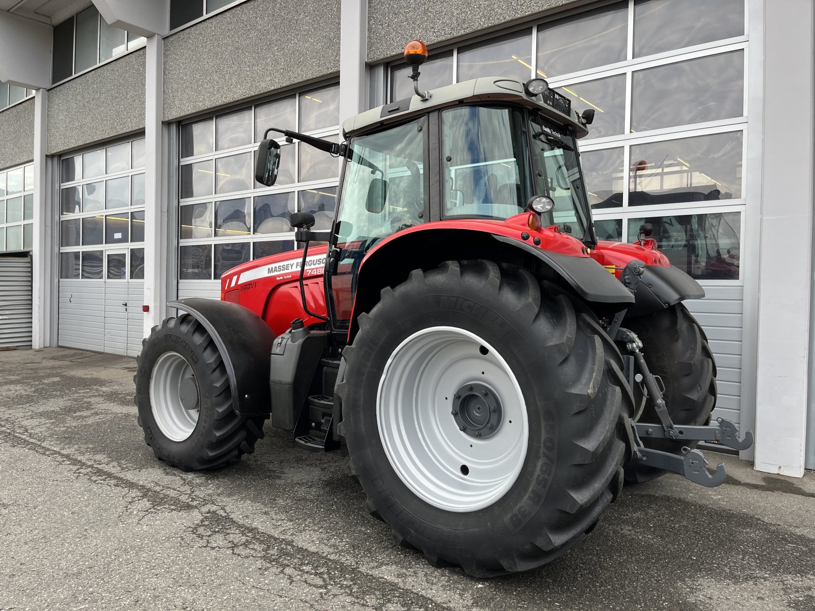 Traktor typu Massey Ferguson 7480, Gebrauchtmaschine v Frastanz (Obrázek 3)
