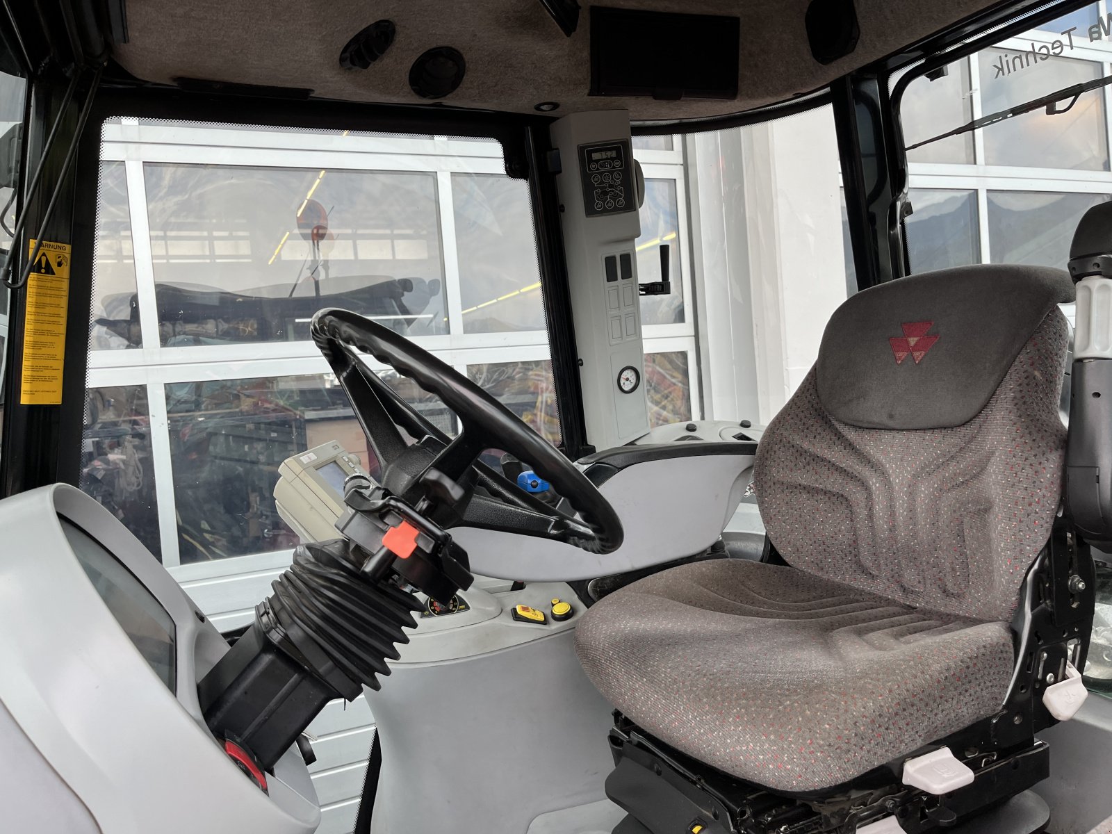 Traktor typu Massey Ferguson 7480, Gebrauchtmaschine v Frastanz (Obrázek 23)