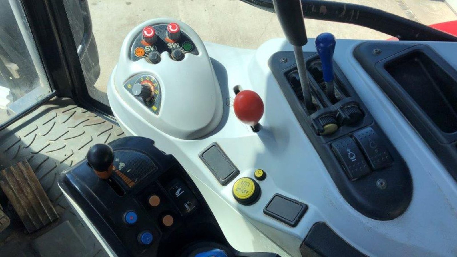 Traktor a típus Massey Ferguson 7495 Dyna VT Med aff. foraksel, Gebrauchtmaschine ekkor: Tinglev (Kép 25)