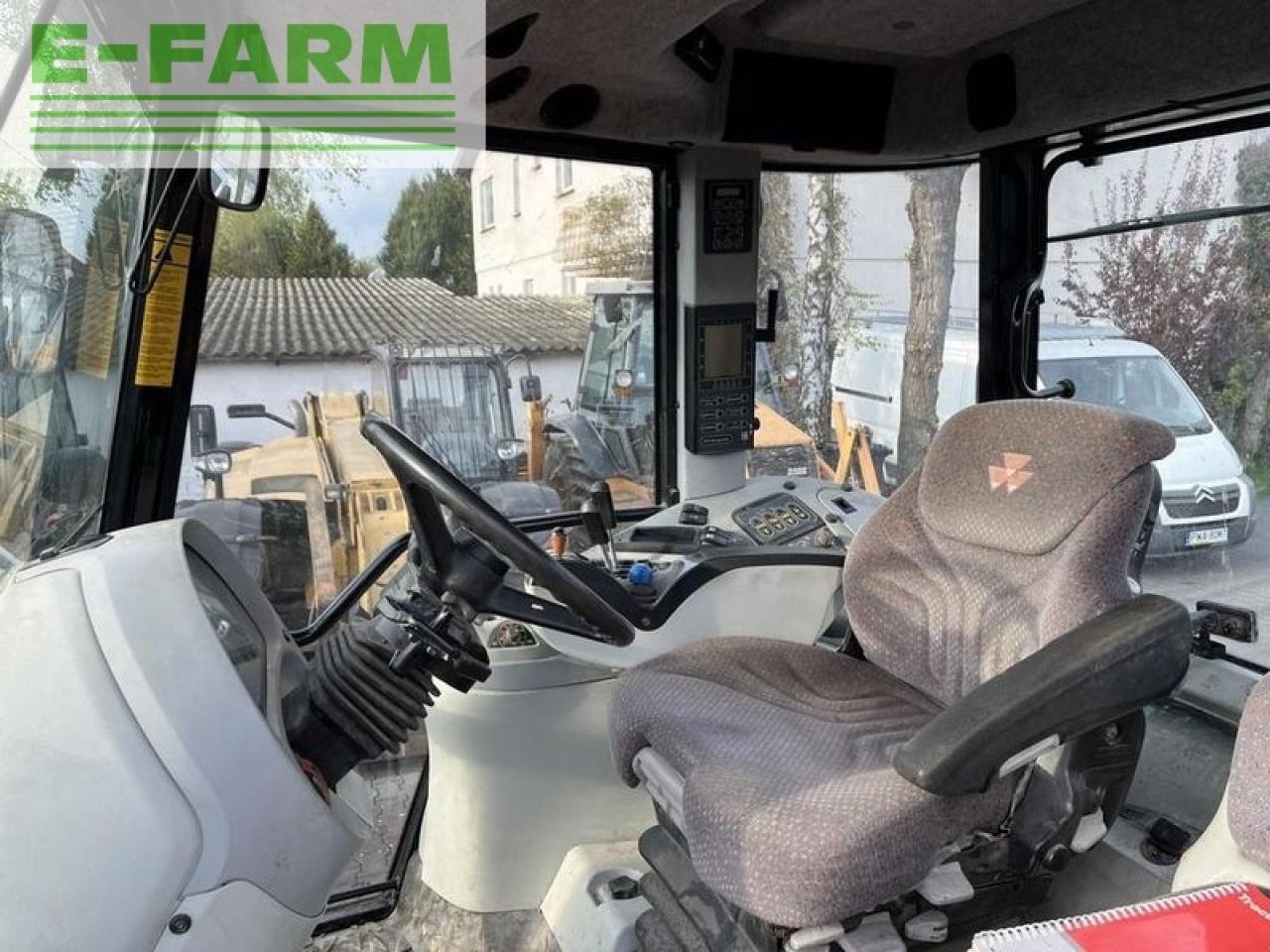 Traktor des Typs Massey Ferguson 7495 dyna-vt, Gebrauchtmaschine in DAMAS?AWEK (Bild 11)