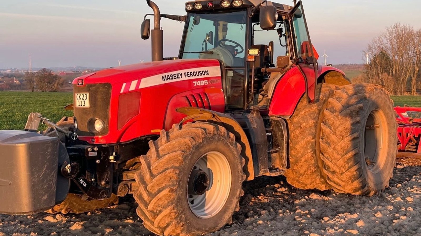 Traktor van het type Massey Ferguson 7495 Dyna VT, Gebrauchtmaschine in Nykøbing Mors (Foto 1)