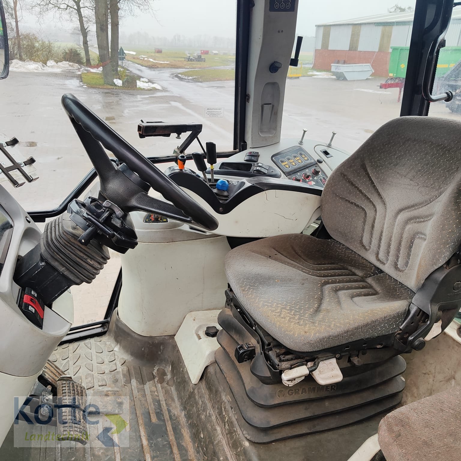 Traktor от тип Massey Ferguson 7495 Dyna VT, Gebrauchtmaschine в Rieste (Снимка 11)