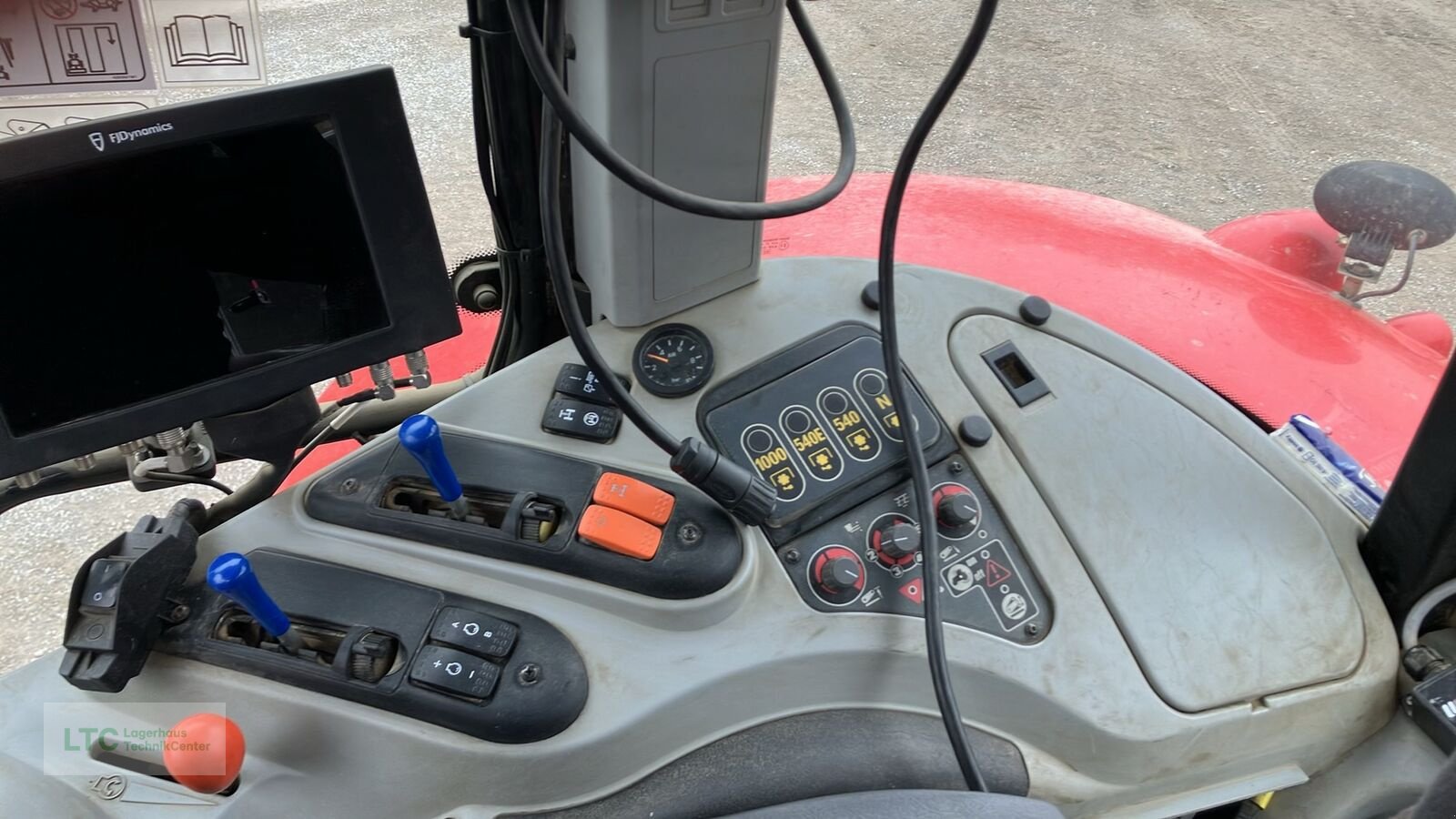 Traktor of the type Massey Ferguson 7499 Dyna-VT, Gebrauchtmaschine in Eggendorf (Picture 25)