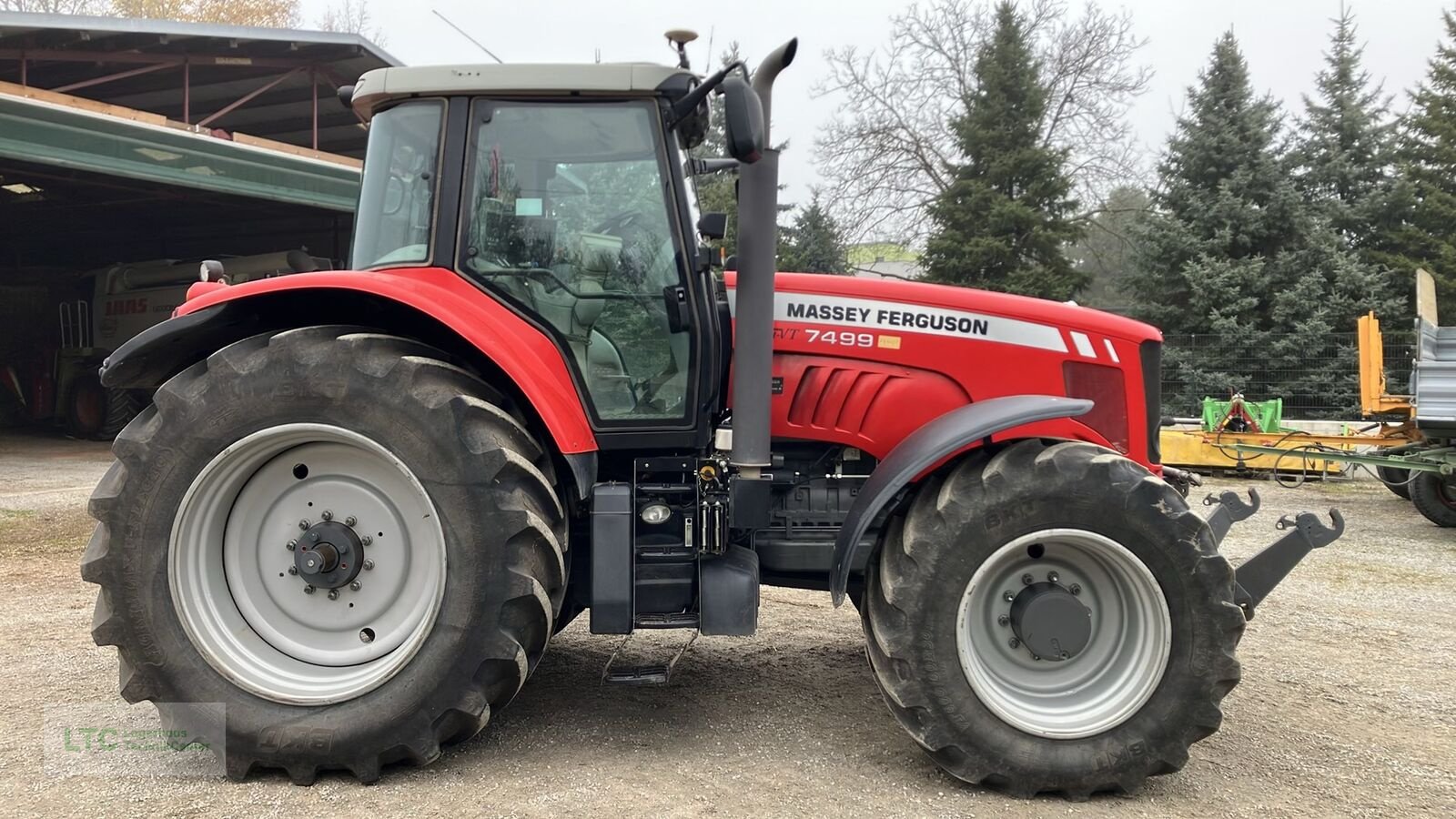Traktor of the type Massey Ferguson 7499 Dyna-VT, Gebrauchtmaschine in Eggendorf (Picture 8)