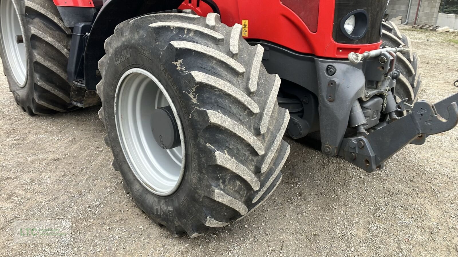Traktor of the type Massey Ferguson 7499 Dyna-VT, Gebrauchtmaschine in Eggendorf (Picture 16)