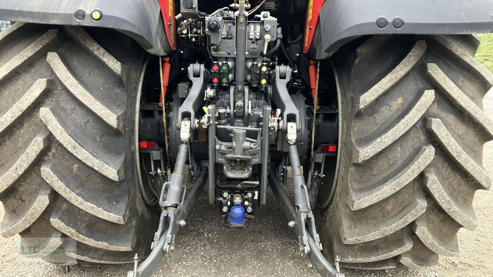 Traktor of the type Massey Ferguson 7499 Dyna-VT, Gebrauchtmaschine in Eggendorf (Picture 14)