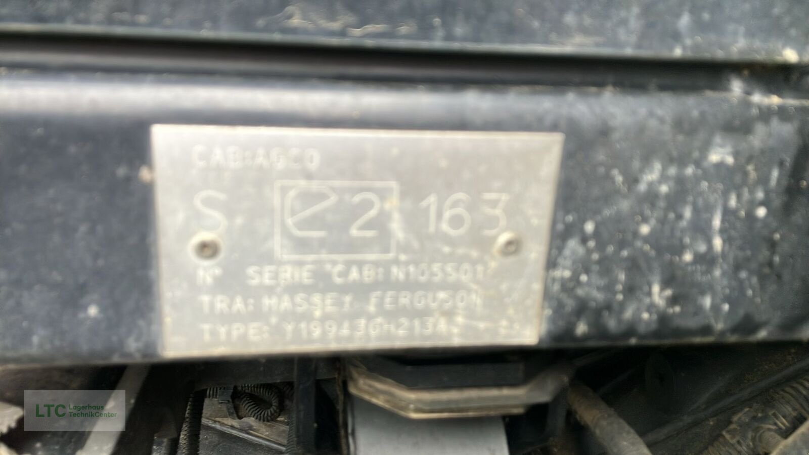 Traktor of the type Massey Ferguson 7499 Dyna-VT, Gebrauchtmaschine in Eggendorf (Picture 21)