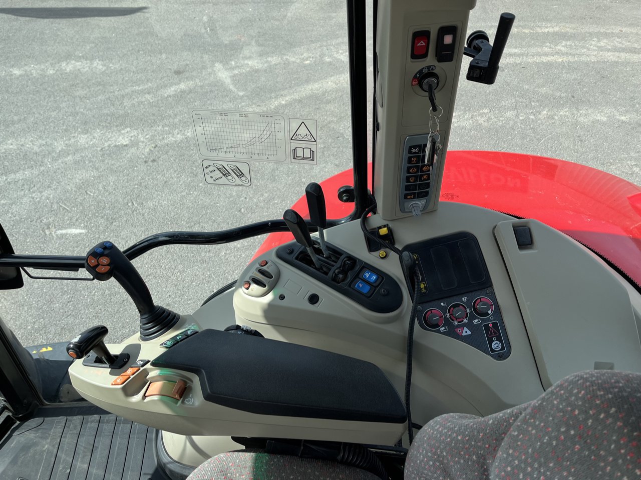 Traktor a típus Massey Ferguson 7616 DYNA-6 EFFICIENT, Gebrauchtmaschine ekkor: VERT TOULON (Kép 9)