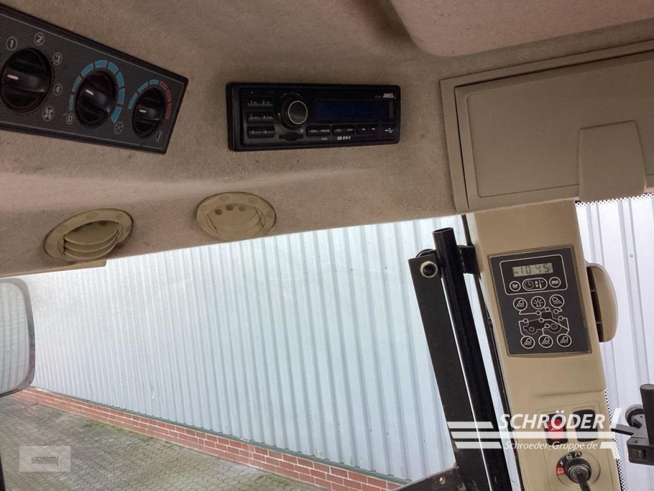 Traktor типа Massey Ferguson 7616 DYNA-6 EFFICIENT, Gebrauchtmaschine в Norden (Фотография 5)