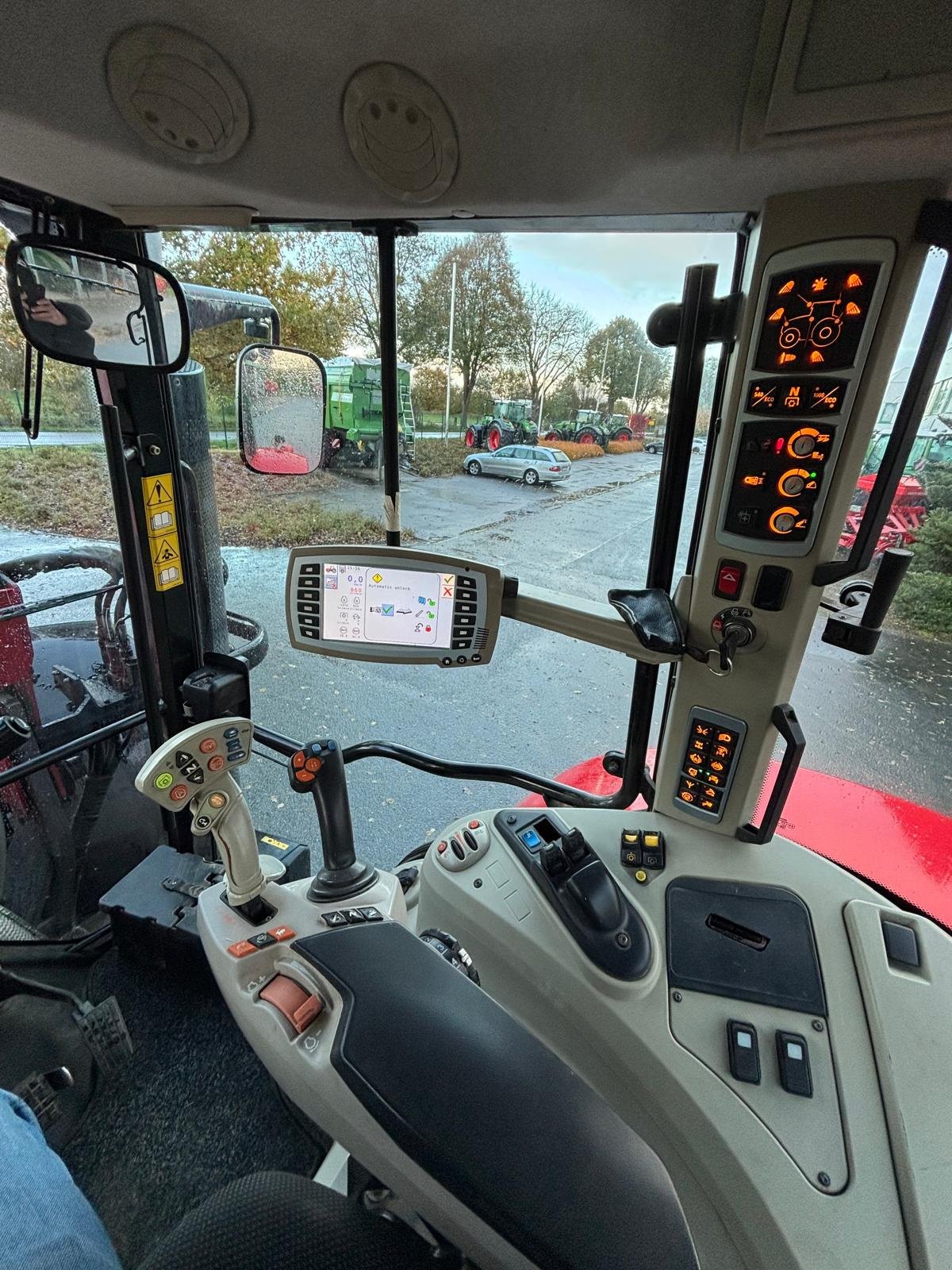 Massey Ferguson 7618, Gebrauchtmaschine, Baujahr: 2014, Betriebsstunden: 6392 Stunden (Bild 9) Traktor des Typs Massey Ferguson 7618, Gebrauchtmaschine in Gnutz (Bild 9)