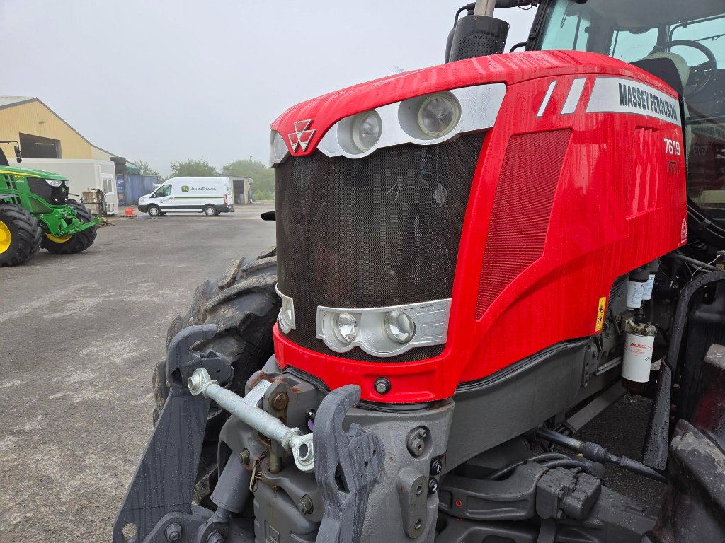 Traktor van het type Massey Ferguson 7619 DYNA-VT EXCLUSIVE, Gebrauchtmaschine in BRECEY (Foto 4)