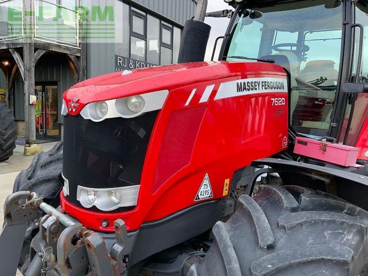 Traktor of the type Massey Ferguson 7620 dyna-6 tractor (st24944), Gebrauchtmaschine in SHAFTESBURY (Picture 16)