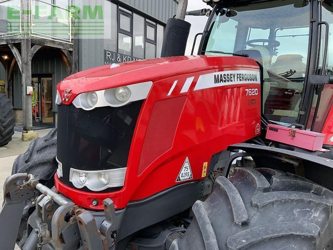 Traktor of the type Massey Ferguson 7620 dyna-6 tractor (st24944), Gebrauchtmaschine in SHAFTESBURY (Picture 16)