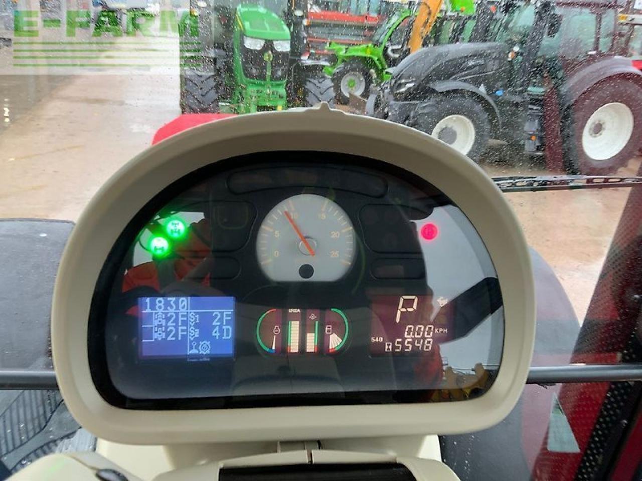 Traktor типа Massey Ferguson 7620 dyna6 tractor (st25560), Gebrauchtmaschine в SHAFTESBURY (Фотография 24)