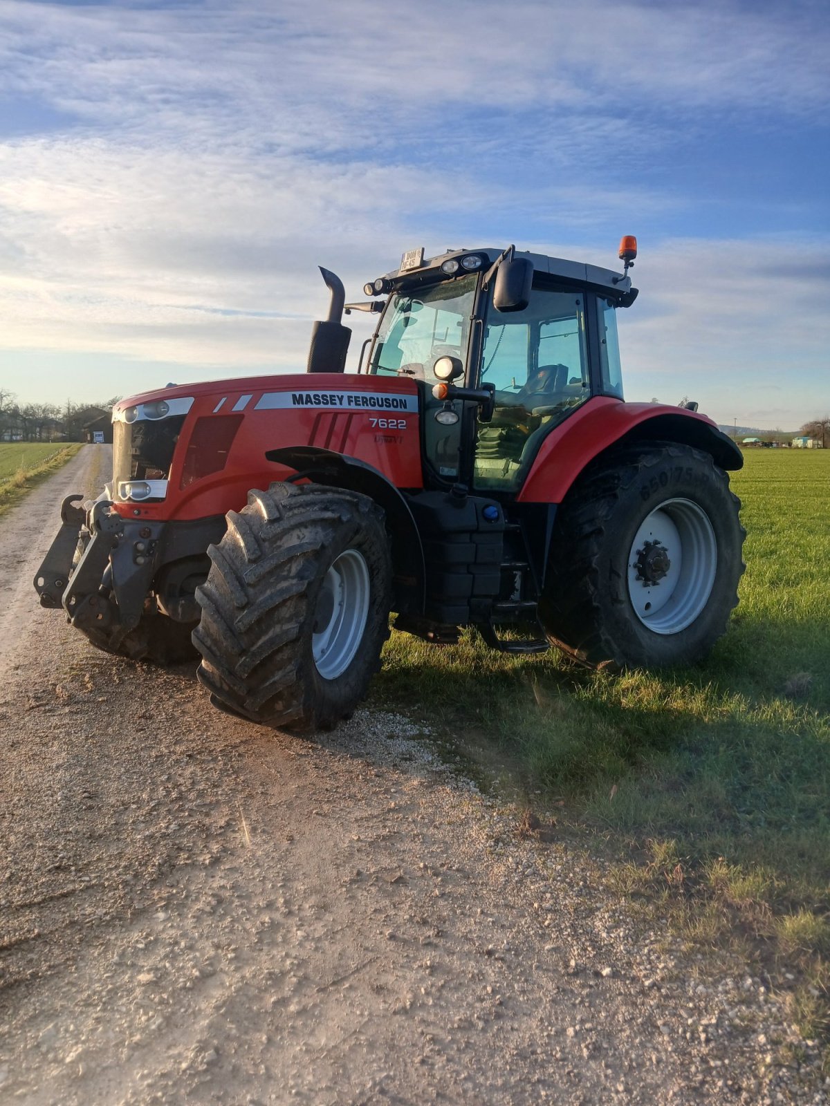 Traktor des Typs Massey Ferguson 7622, Gebrauchtmaschine in Mönchsdeggingen (Bild 1)