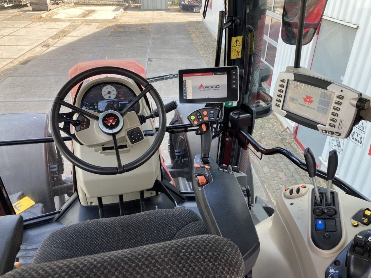 Traktor типа Massey Ferguson 7716 Dyna-VT, Gebrauchtmaschine в Oude-Tonge (Фотография 11)