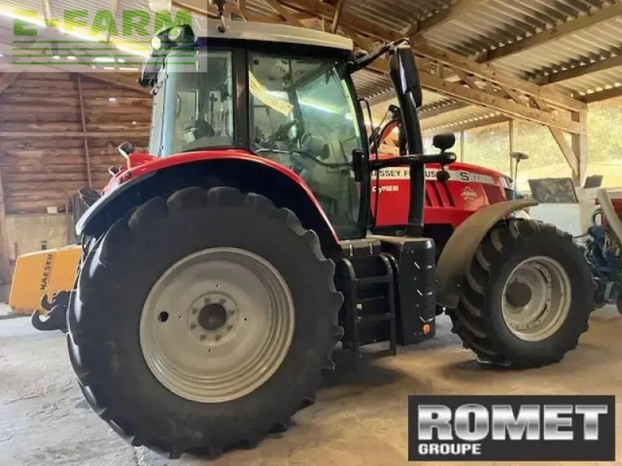 Traktor typu Massey Ferguson 7716 s d6 ef mr Efficient, Gebrauchtmaschine v GENNES-SUR-GLAIZE (Obrázek 4)