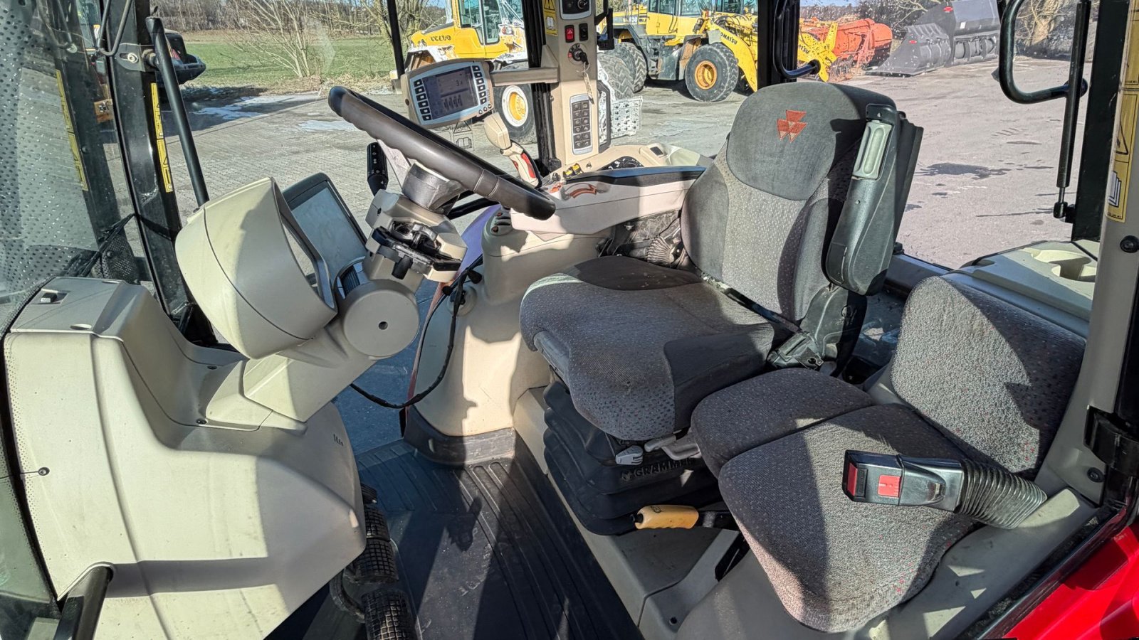 Traktor des Typs Massey Ferguson 7718 Dyna-6 EXCLUSIVE MED FRONT PTO OG TOPCON AUTOSTYRING!, Gebrauchtmaschine in Nørager (Bild 13)