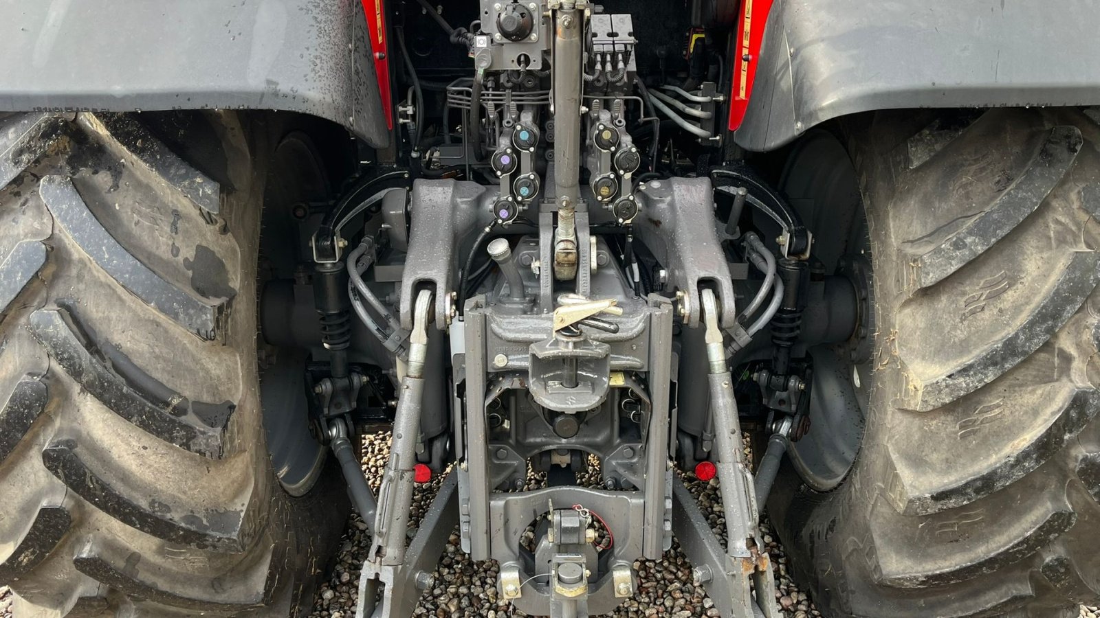 Traktor des Typs Massey Ferguson 7718 Dyna VT Med frontlift og frontPTO, Gebrauchtmaschine in Lintrup (Bild 5)