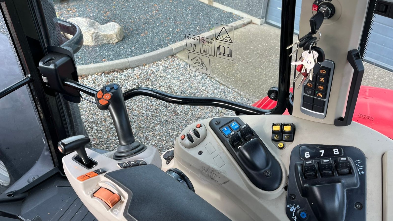 Traktor des Typs Massey Ferguson 7718 Dyna VT Med frontlift og frontPTO, Gebrauchtmaschine in Lintrup (Bild 9)