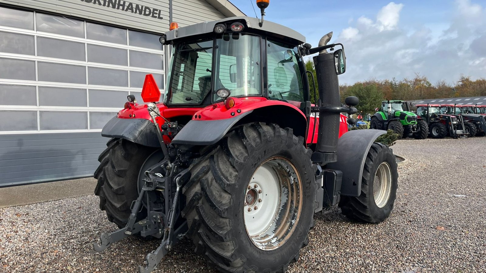 Traktor des Typs Massey Ferguson 7718 Dyna VT Med frontlift og frontPTO, Gebrauchtmaschine in Lintrup (Bild 16)