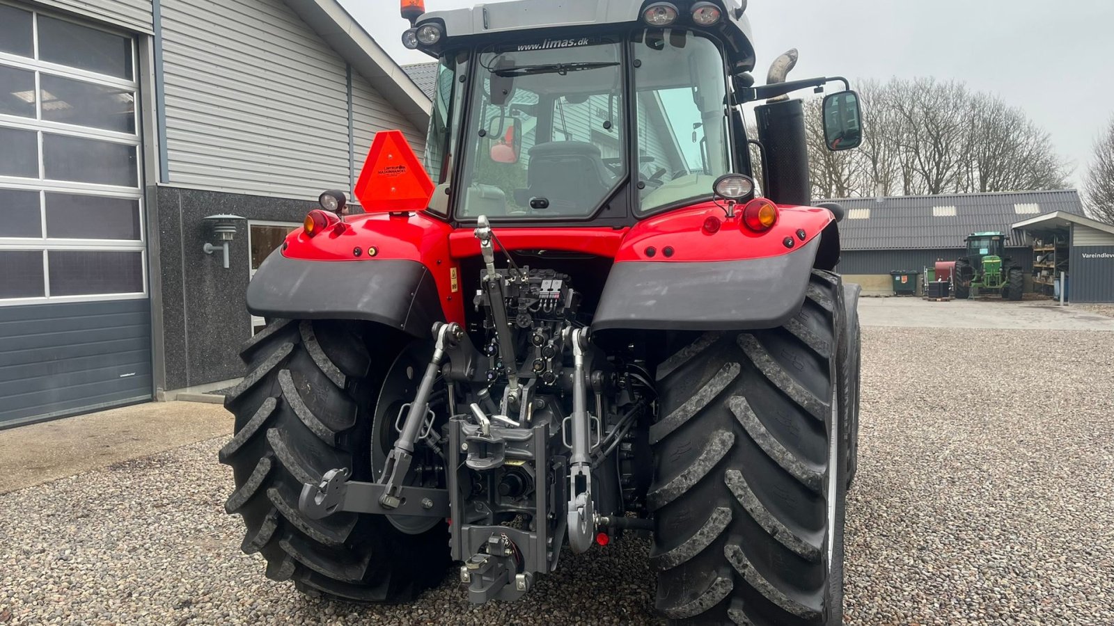 Traktor des Typs Massey Ferguson 7718 Dyna VT Med frontlift og frontPTO, Gebrauchtmaschine in Lintrup (Bild 18)