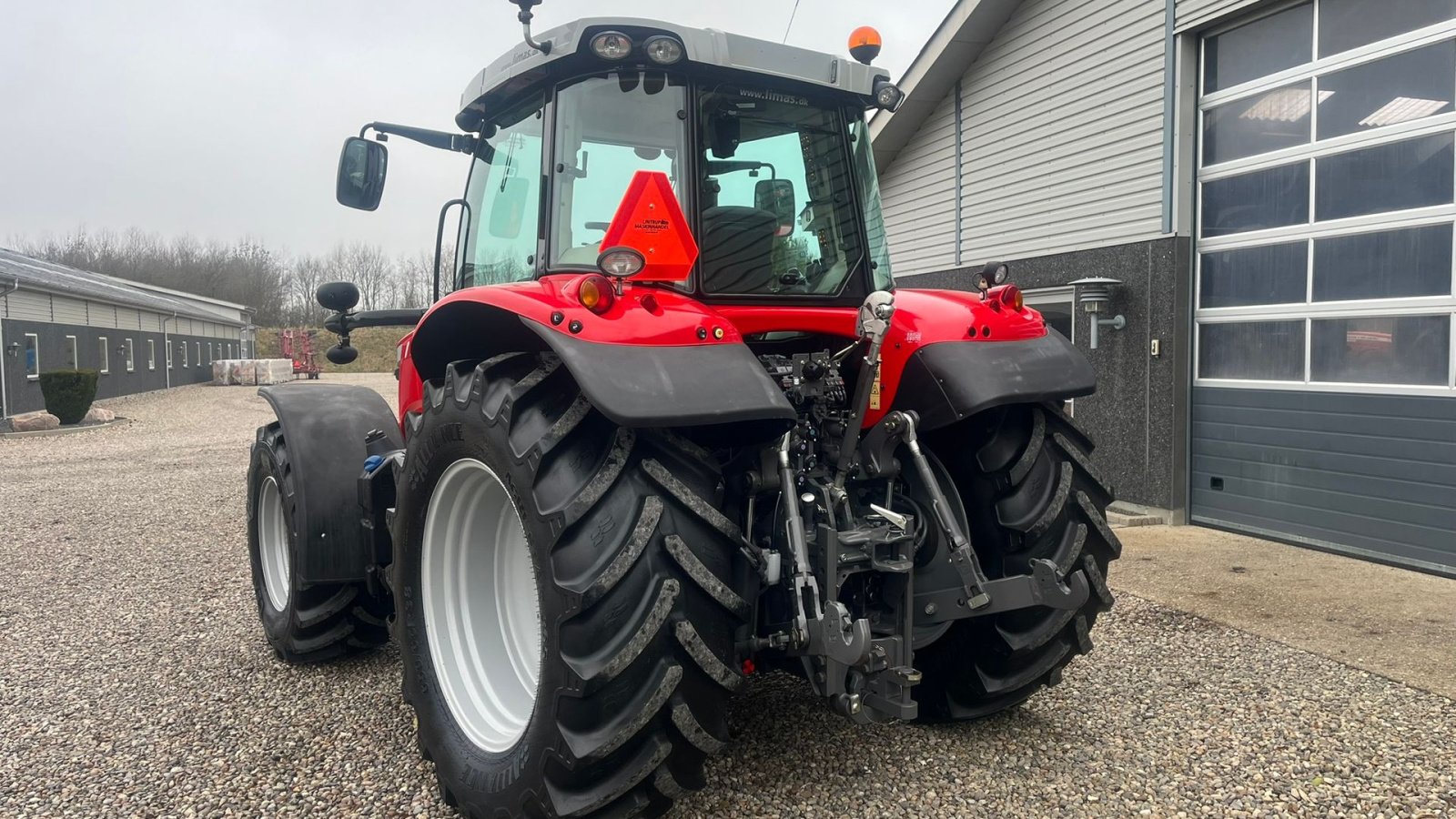 Traktor des Typs Massey Ferguson 7718 Dyna VT Med frontlift og frontPTO, Gebrauchtmaschine in Lintrup (Bild 15)