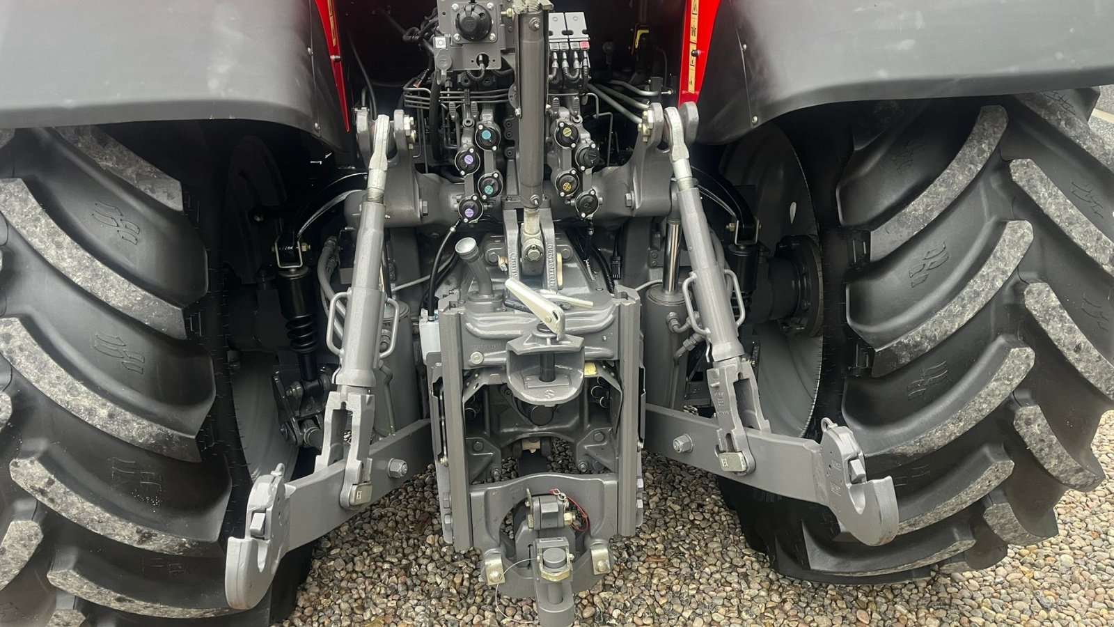 Traktor des Typs Massey Ferguson 7718 Dyna VT Med frontlift og frontPTO, Gebrauchtmaschine in Lintrup (Bild 5)