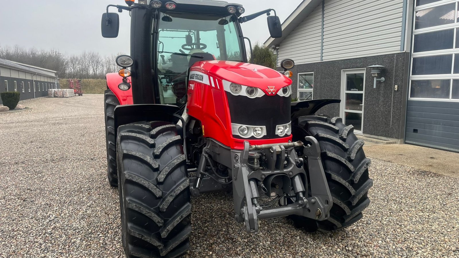 Traktor des Typs Massey Ferguson 7718 Dyna VT Med frontlift og frontPTO, Gebrauchtmaschine in Lintrup (Bild 21)